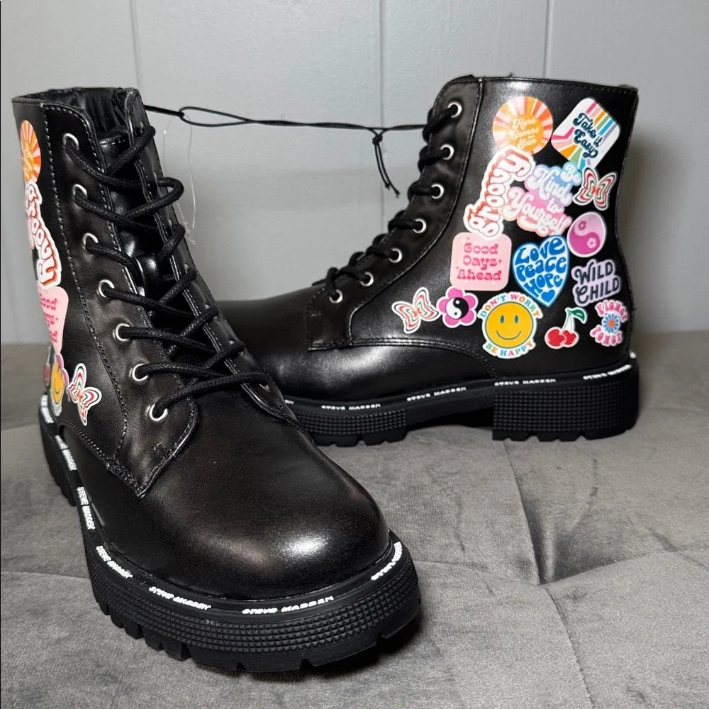 Steve Madden Black Boot Colorful Sticker Images Lug Sole Faux Leather Size 4
